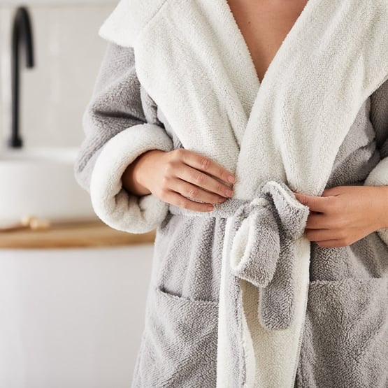 Sherpa Moonrock Grey & Ivory Hooded Bathrobe