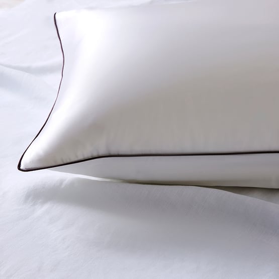 Pure Silk Antique White & Black Pillowcases