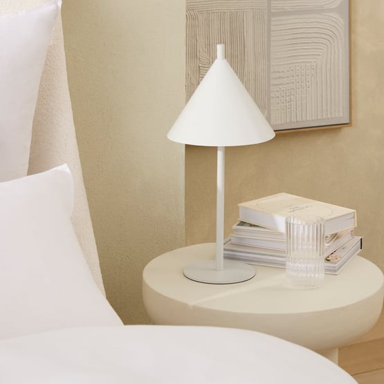 Hariette White Matte Table Light