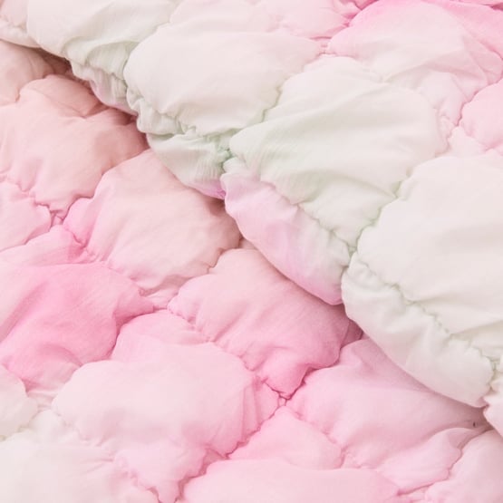 Ombre Marshmallow Quilted Quilt Cover Set