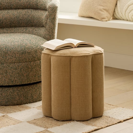 Della Sesame Ottoman