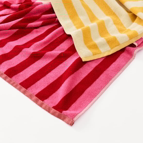 Whitehaven Pink Luxe Velour Beach Towel